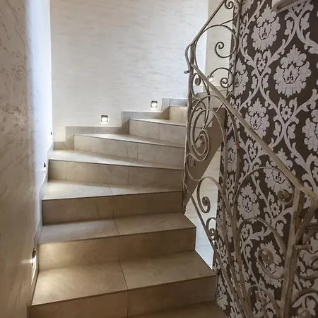 Piano זקופאנה