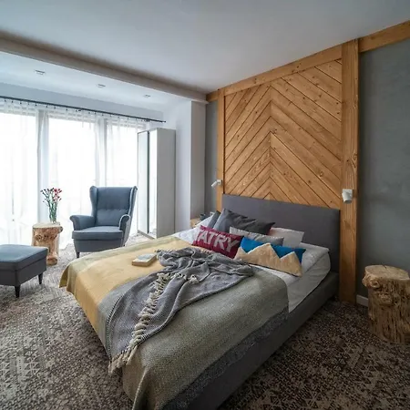 בית אירוח Piano *